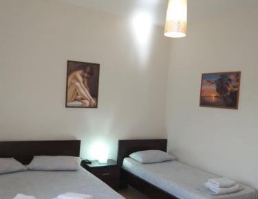 Comfort Triple Room