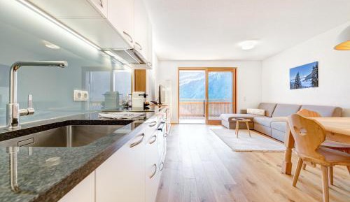 Apartment with Balcony B6