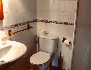 Large Single Room