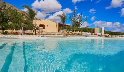 Villa with Sea View