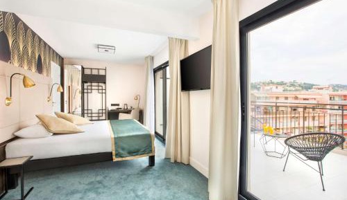 Superior Queen Room