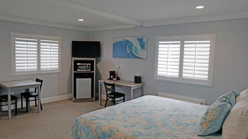 King Room with Spa Bath - Harbor View