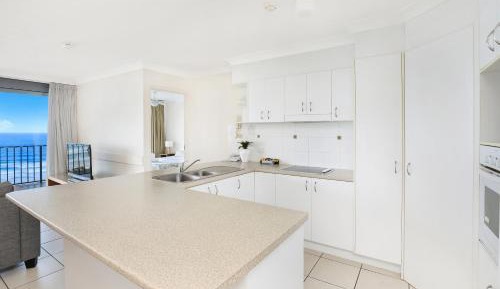 1 Bedroom Ocean View Apartment