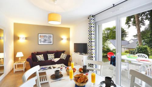 One-Bedroom House (4 Adults)