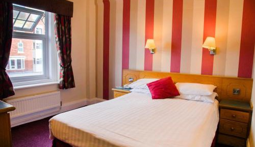 Double Room with Side View