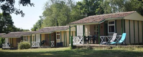 Cottage (2 Adults + 2 Children)