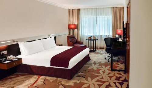 Executive Suite Room (2 Adults + 1 Child)