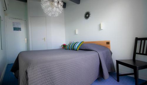 Double Room with Harbor side (4th floor without elevator)