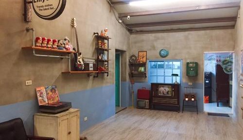 Single Room with Private Bathroom