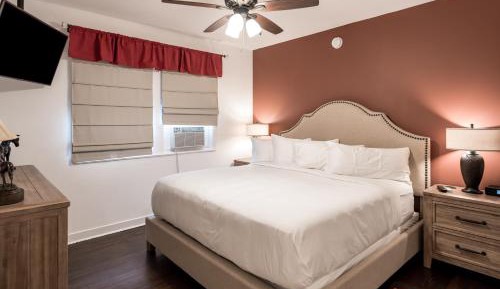 Executive King Suite