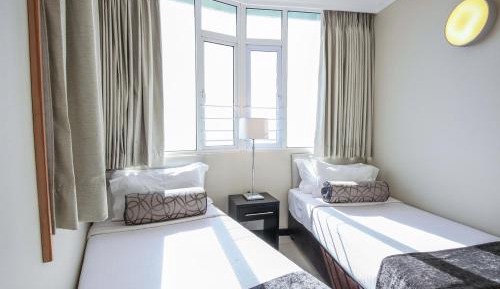 Deluxe Executive Family Suite - Front Sea Facing