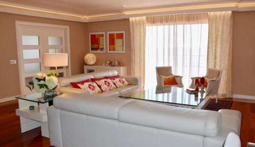 Presidential Suite (2 Adults)