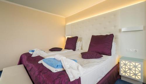 Double or Twin Room with Balcony (2 Adults + 2 Children)