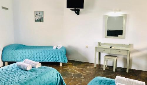 Studio with Balcony