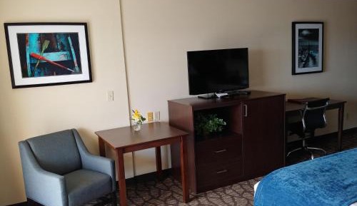 Jacuzzi King Room with Kitchenette