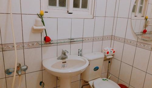 Quadruple Room with Private Bathroom