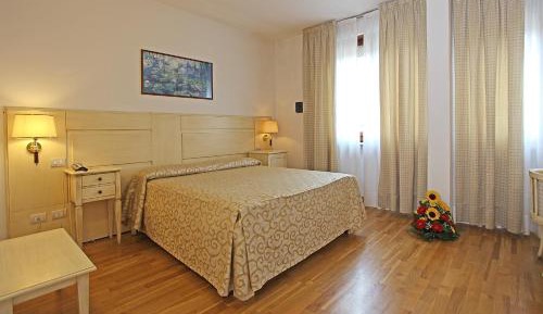 Double or Twin Room with View