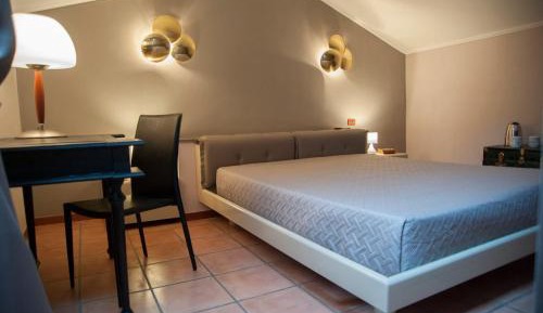 Deluxe Double Room with Extra Bed