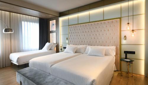 Superior Double Room with Extra Bed
