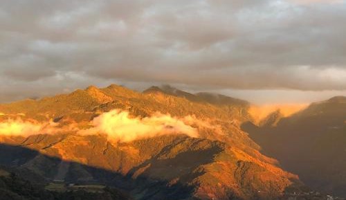 Double Room with Mountain View