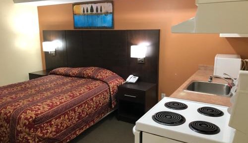 Queen Room