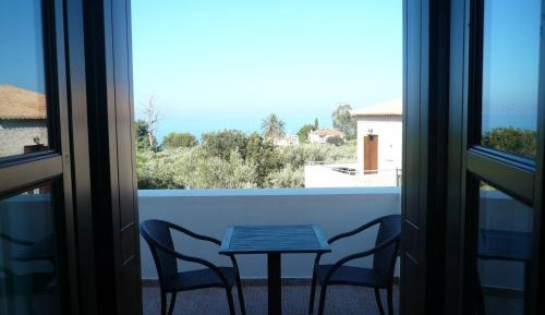 Two-Bedroom Apartment (4 Adults)