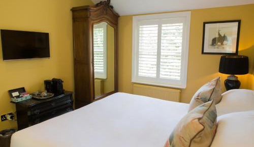 Superior King Room