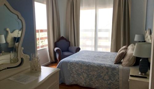 Double Room with Balcony and Sea View