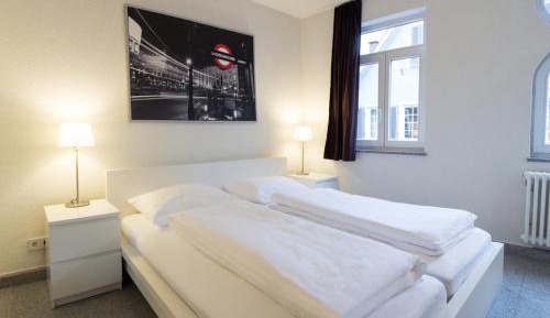 Double or Twin Room with Bathroom