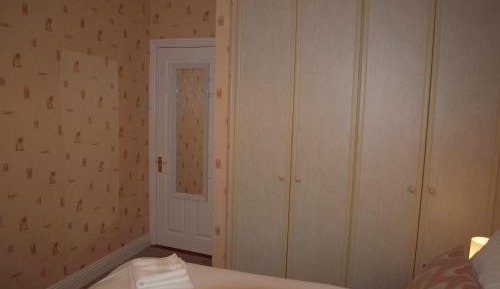 Double Room with Private adjacent Bathroom