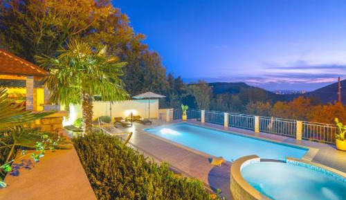 Villa with Private Pool