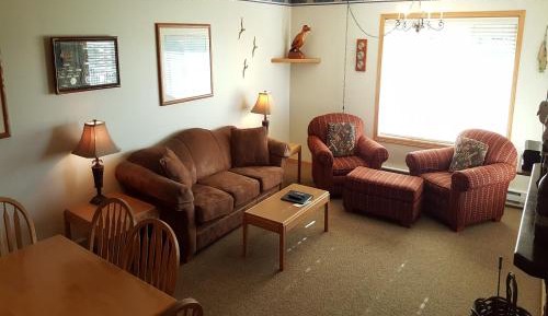 One-Bedroom Apartment - Pet Friendly