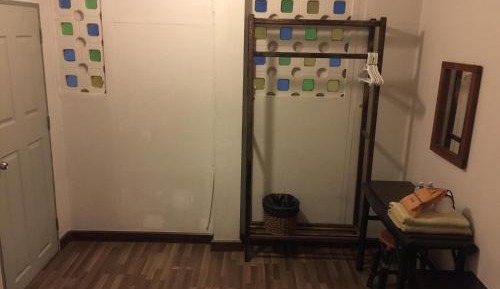 A/C Twin Room Shared Bathroom