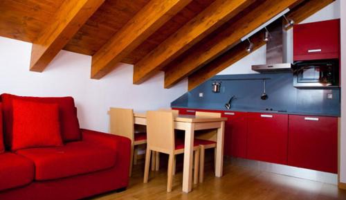 One-Bedroom Apartment (3 Adults)