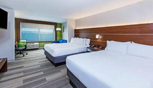 Queen Room - Mobility Access/Hearing Accessible