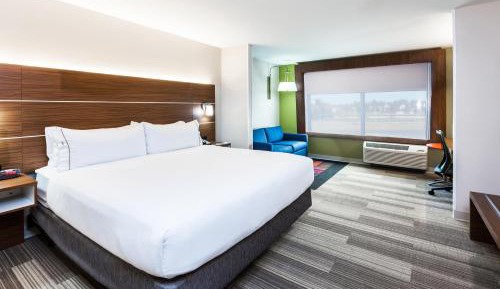 King Suite with Sofa Bed