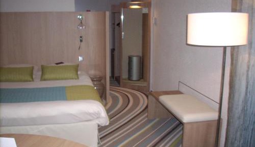Superior Double Room with 1 Double Bed Garden Side