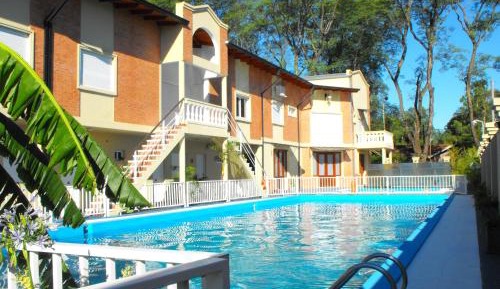 Double Room with Pool View