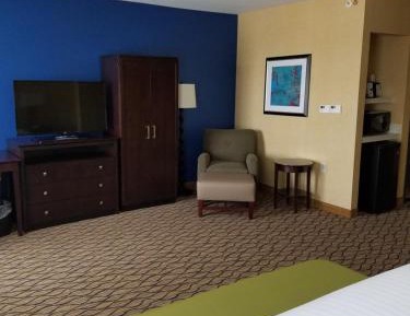 Standard King Room with Extra Space