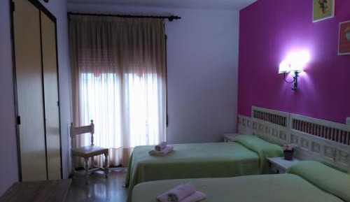 Triple interior Room