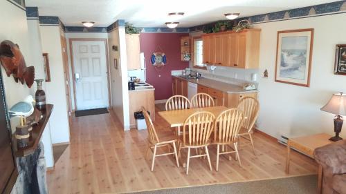 One-Bedroom Apartment - (Non Pet Friendly)