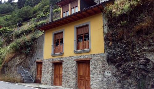 3 Bedroom Chalet