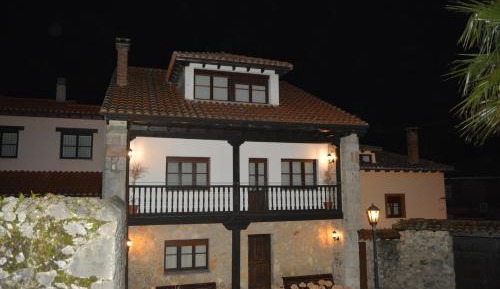 Six-Bedroom House