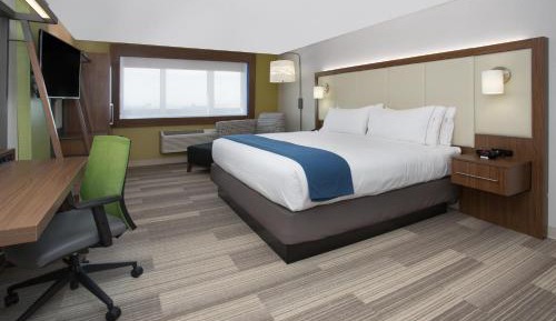 Standard King Room