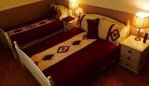 Double or Twin Room with Shower