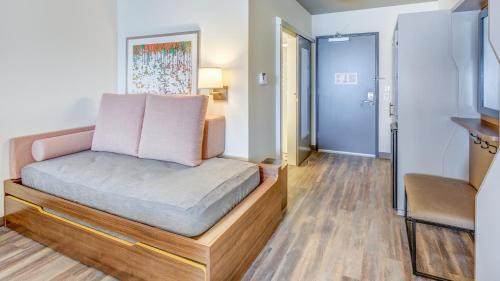 2 Queen Room with Trundle Bed
