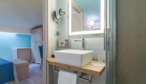 Economy Double or Twin Room - Attic