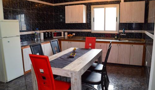 Standard Double Room with Shared Bathroom