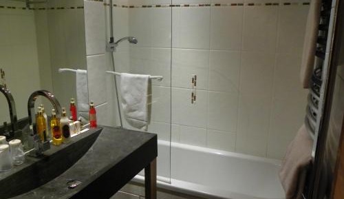 Two Connecting Double Rooms with South View