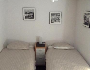 Apartment (4 Adults)